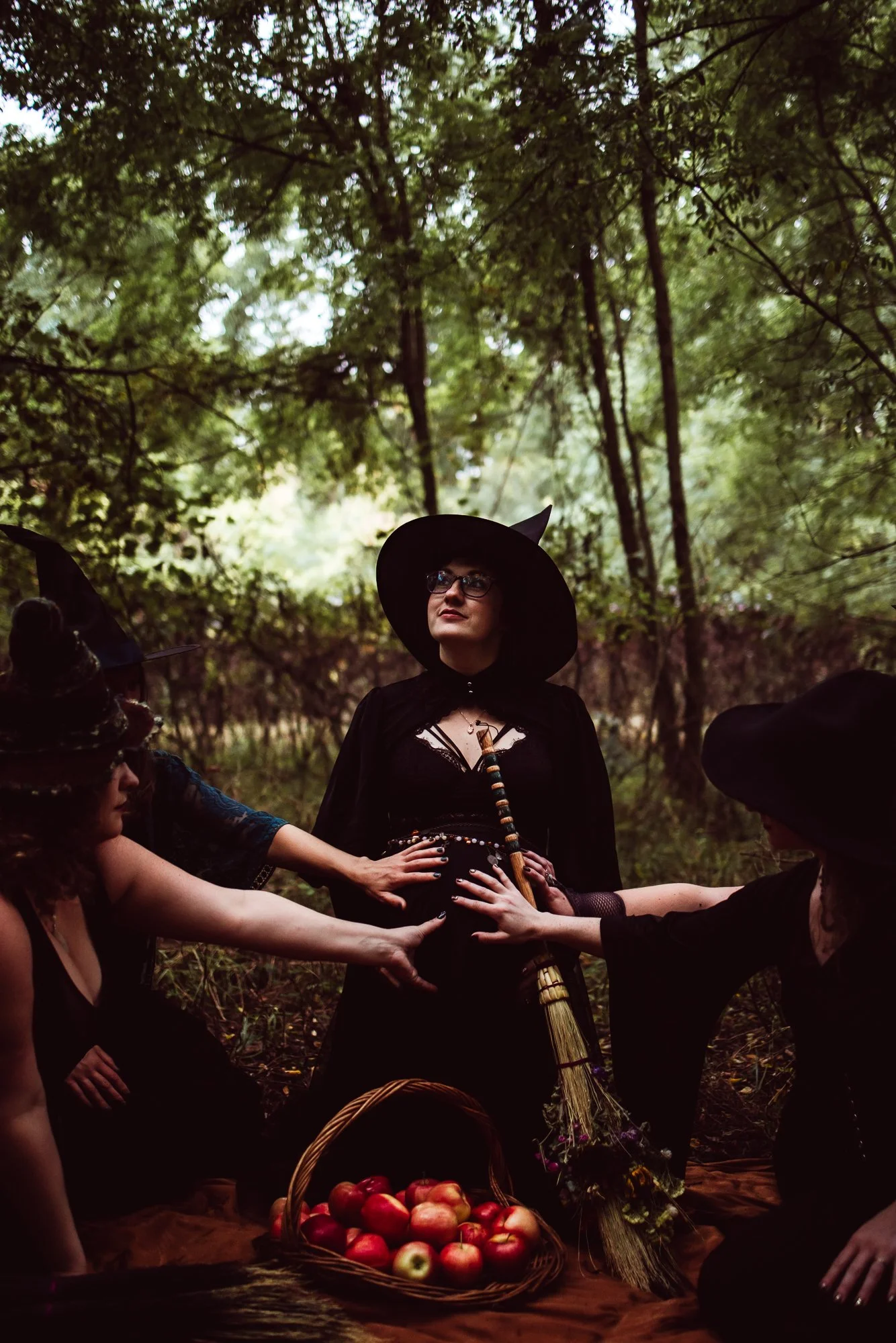 Witchy Maternity Session in Nature with Friends - Unique Maternity